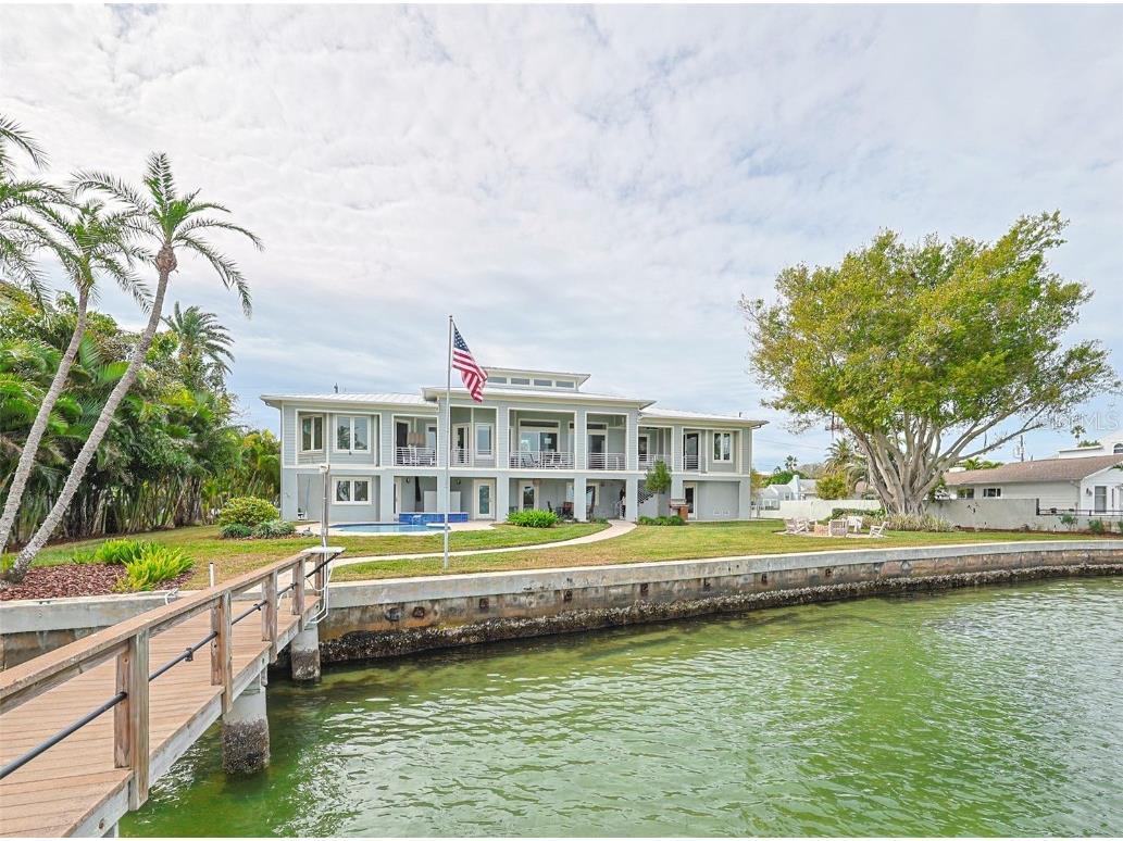 15645 Redington Drive Redington Beach FL 33708 - NATURAL COVE ON BOCA CIEGA BAY/INTRACOASTAL T3499180 image1