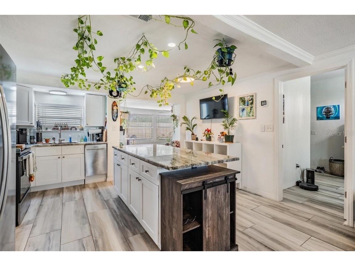 1565 Connecticut Avenue NE Saint Petersburg FL 33703 TB8441599 image10