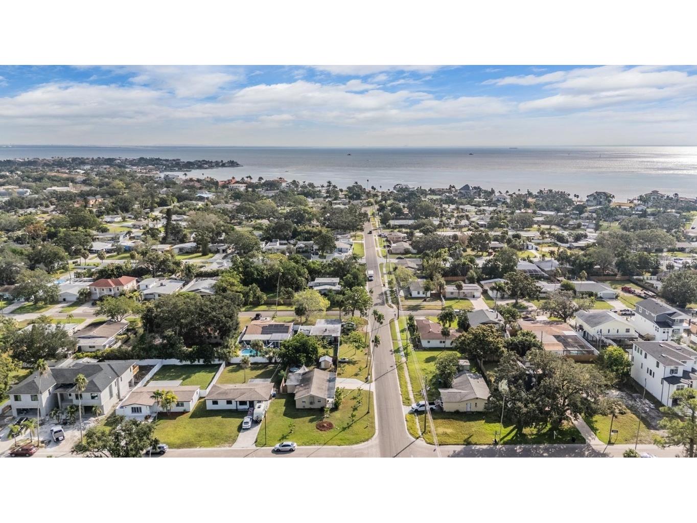 1565 Connecticut Avenue NE Saint Petersburg FL 33703 TB8441599 image30