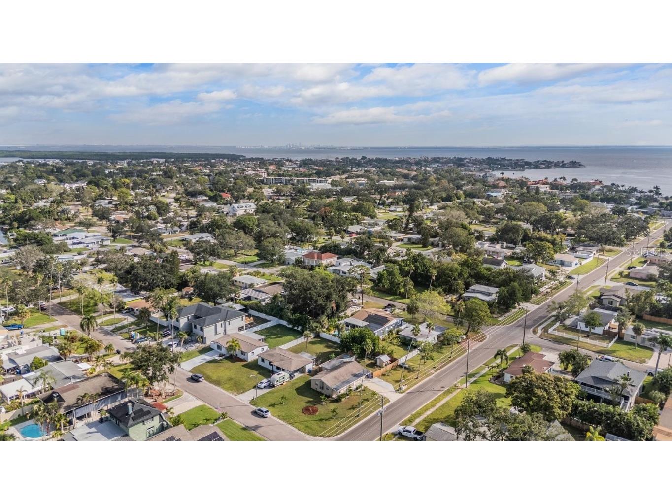 1565 Connecticut Avenue NE Saint Petersburg FL 33703 TB8441599 image32