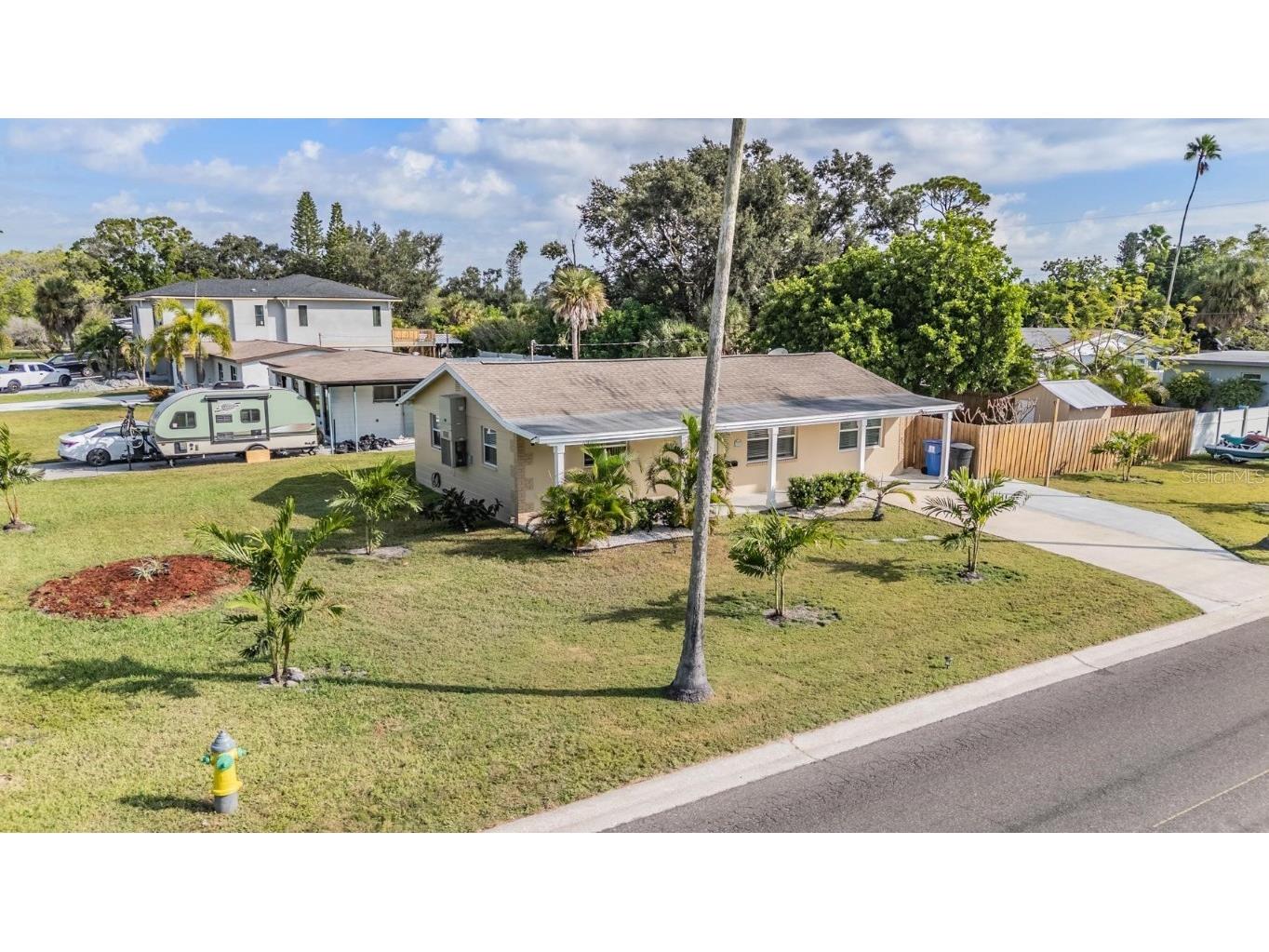 1565 Connecticut Avenue NE Saint Petersburg FL 33703 TB8441599 image36