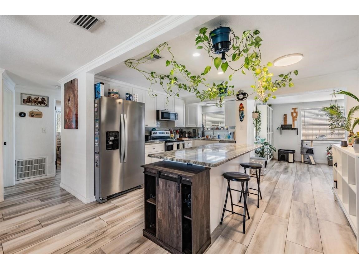 1565 Connecticut Avenue NE Saint Petersburg FL 33703 TB8441599 image8