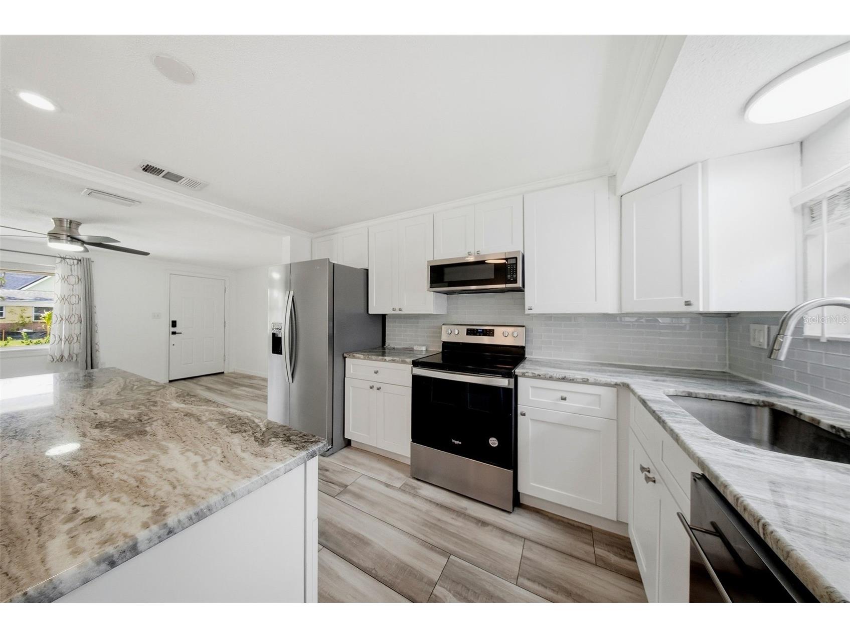 1565 Connecticut Avenue NE Saint Petersburg FL 33703 TB8512010 image14