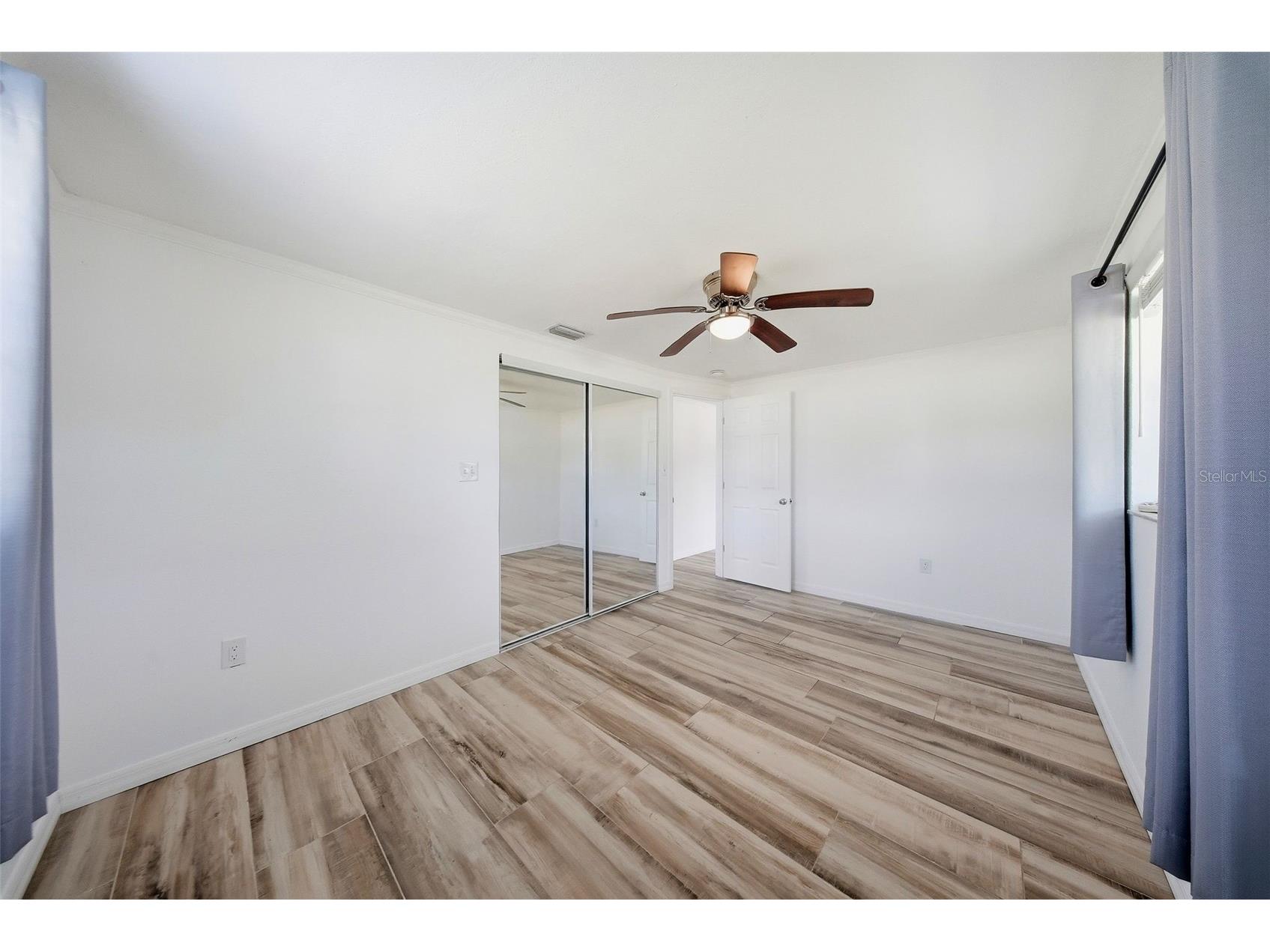 1565 Connecticut Avenue NE Saint Petersburg FL 33703 TB8512010 image30