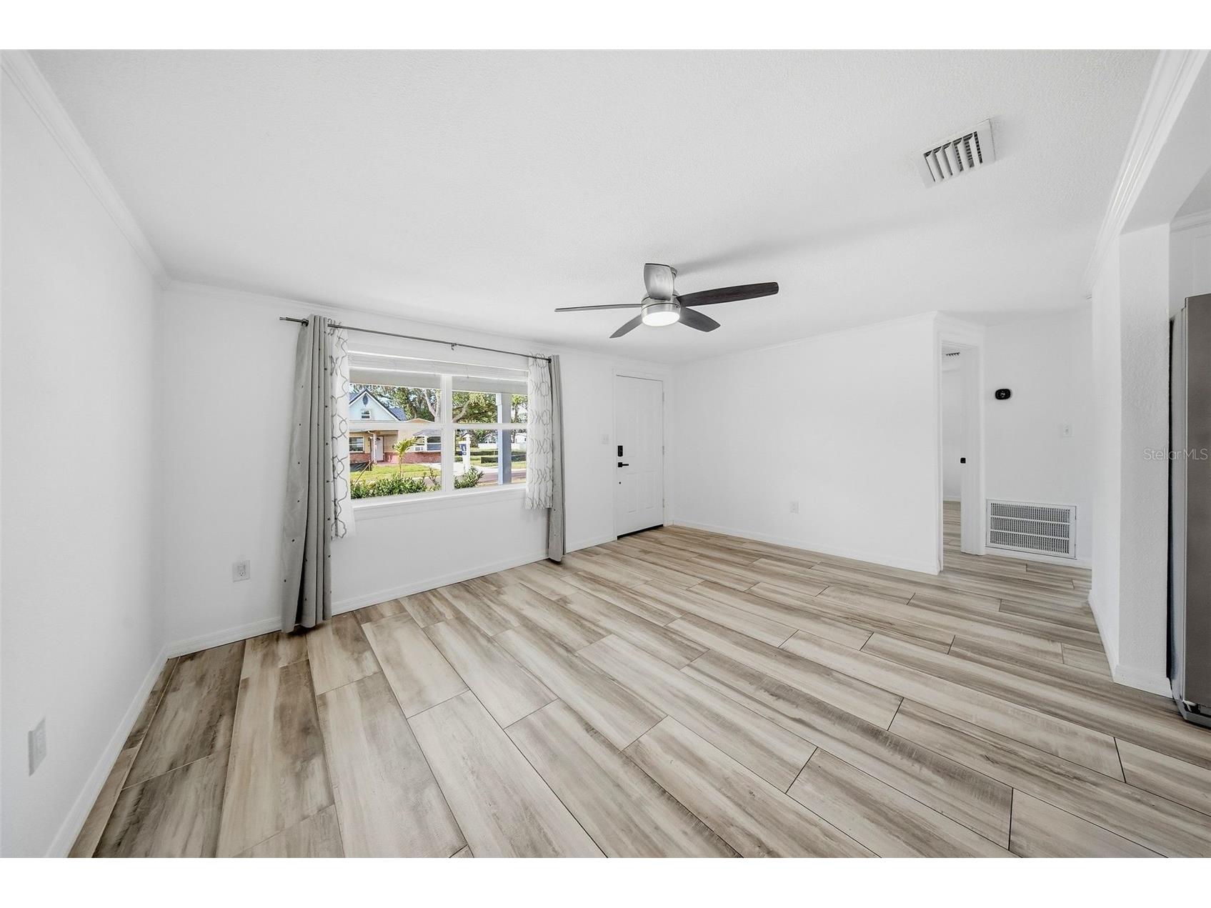 1565 Connecticut Avenue NE Saint Petersburg FL 33703 TB8512010 image4