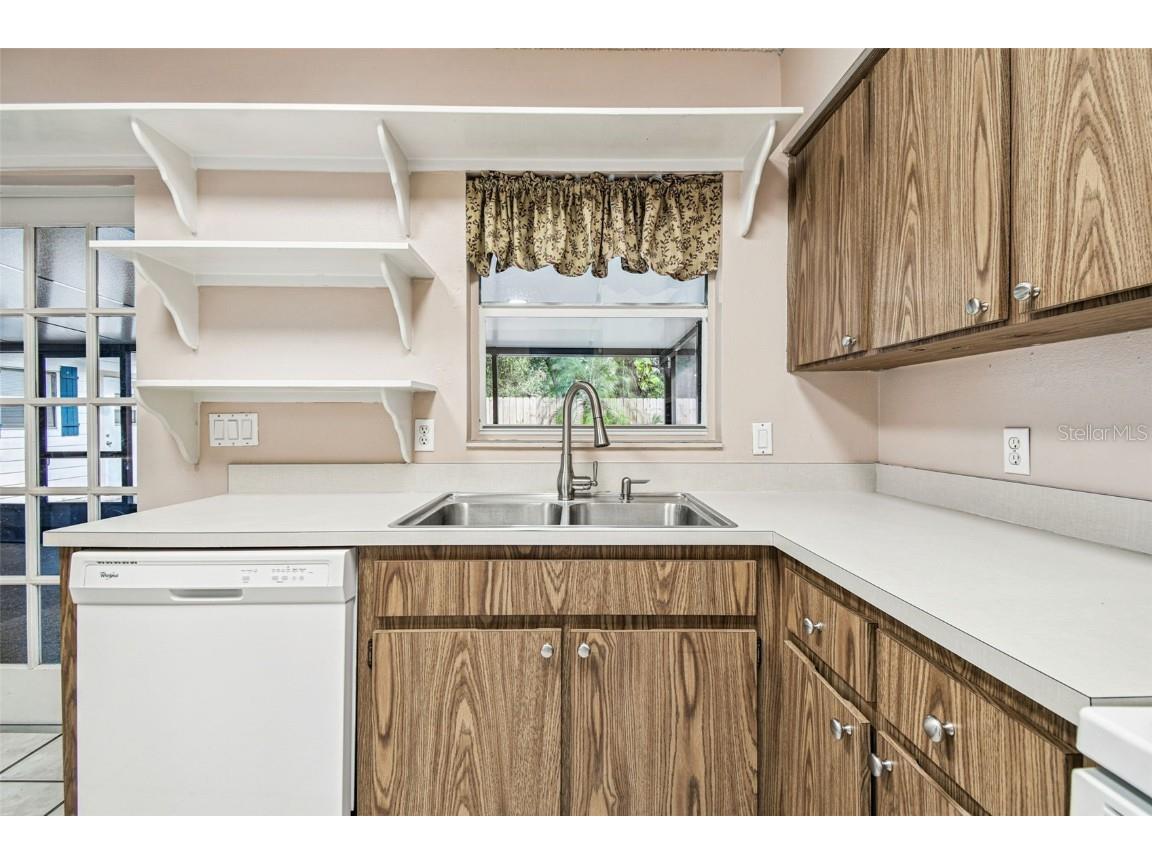 1565 Long Pond Drive Valrico FL 33594 TB8444543 image28