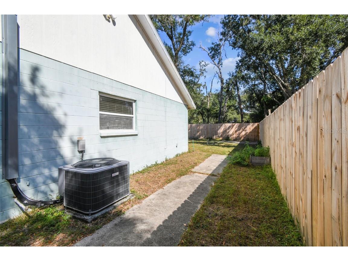 1565 Long Pond Drive Valrico FL 33594 TB8444543 image37