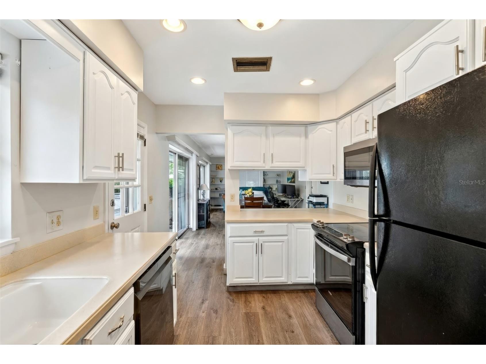 1565 S Evergreen Avenue Clearwater FL 33756 O6397679 image9