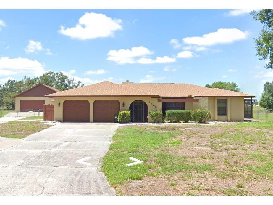 1565 Shadow Ridge Circle Sarasota FL 34240 A4682212 image1