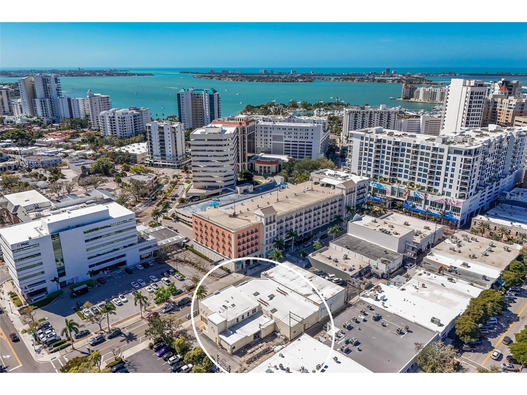 1565 State Street Sarasota FL 34236 A4683759 image7