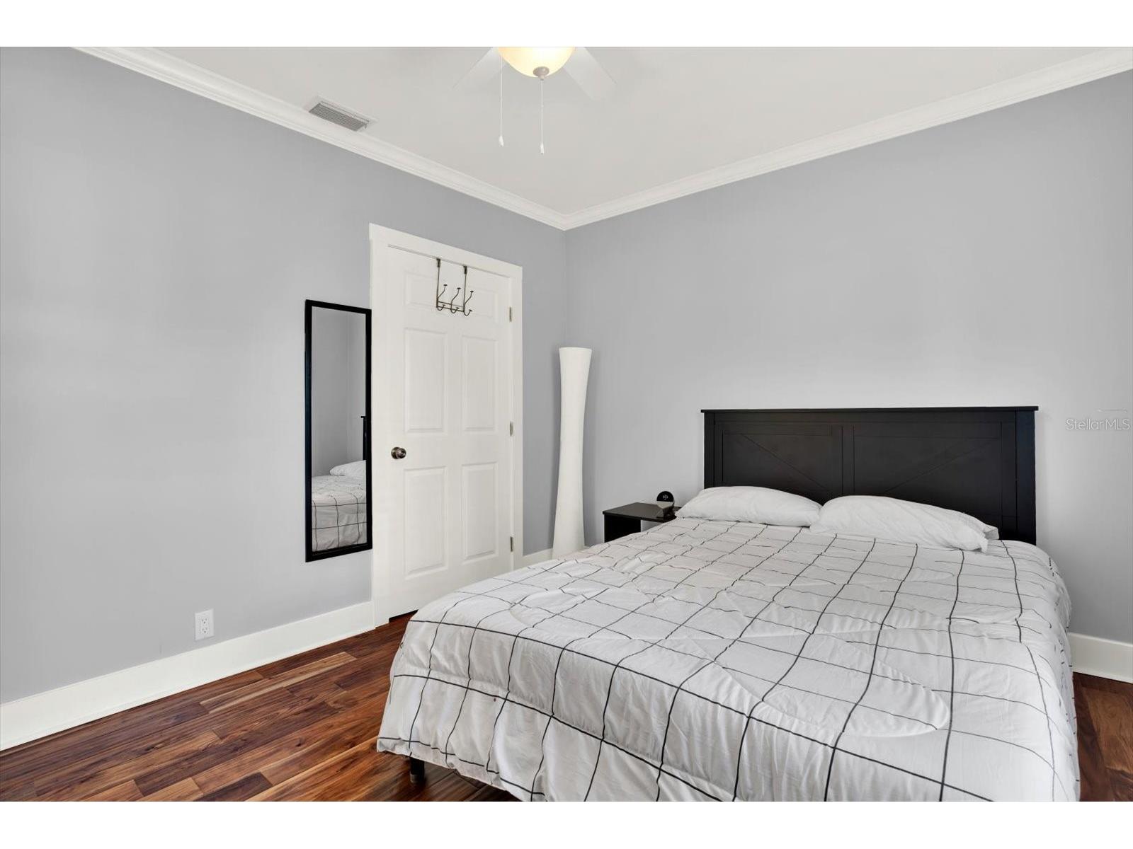 15656 1st Street E Redington Beach FL 33708 TB8506001 image21