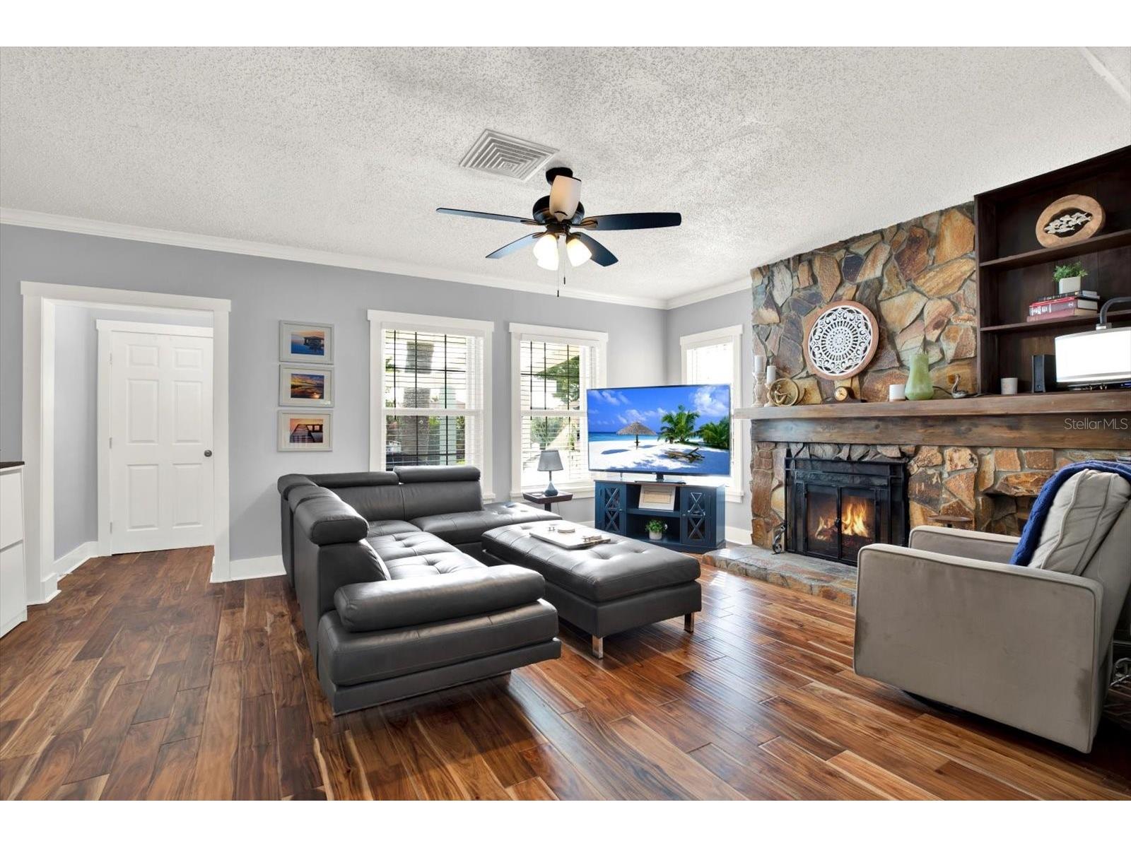 15656 1st Street E Redington Beach FL 33708 TB8506001 image3