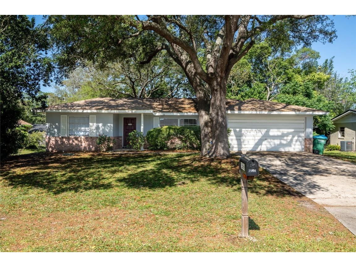 1566 Drayton Avenue Deltona FL 32725 V4935723 image1