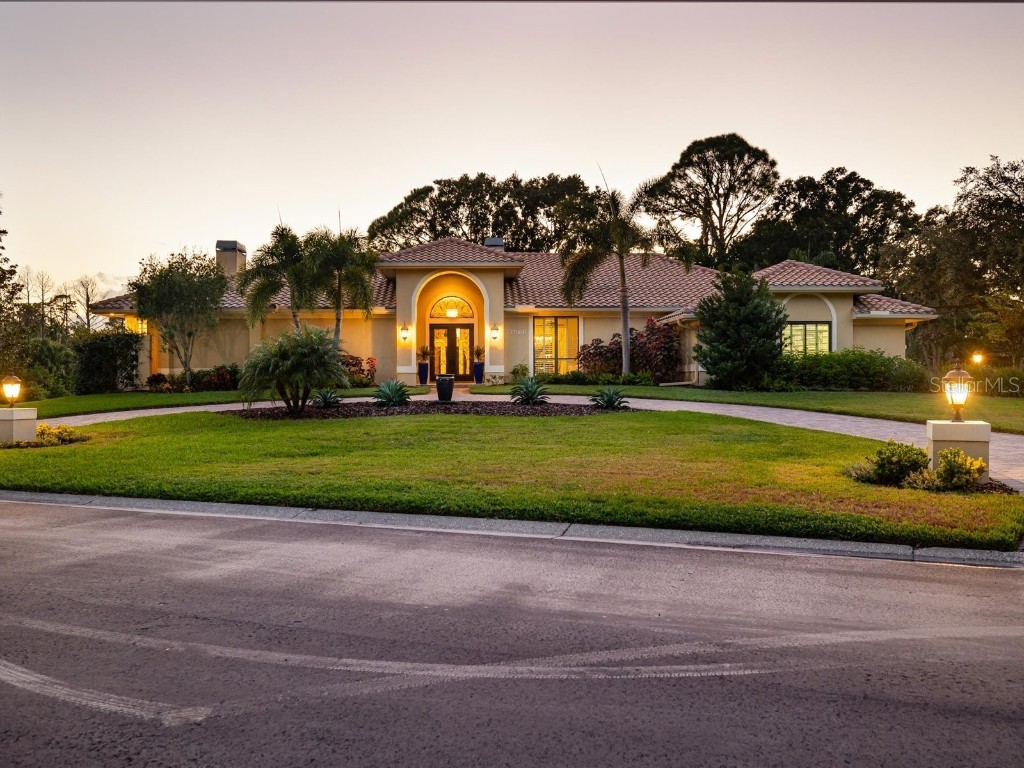 1566 Mary Lane Tarpon Springs FL 34689 W7879656 image1