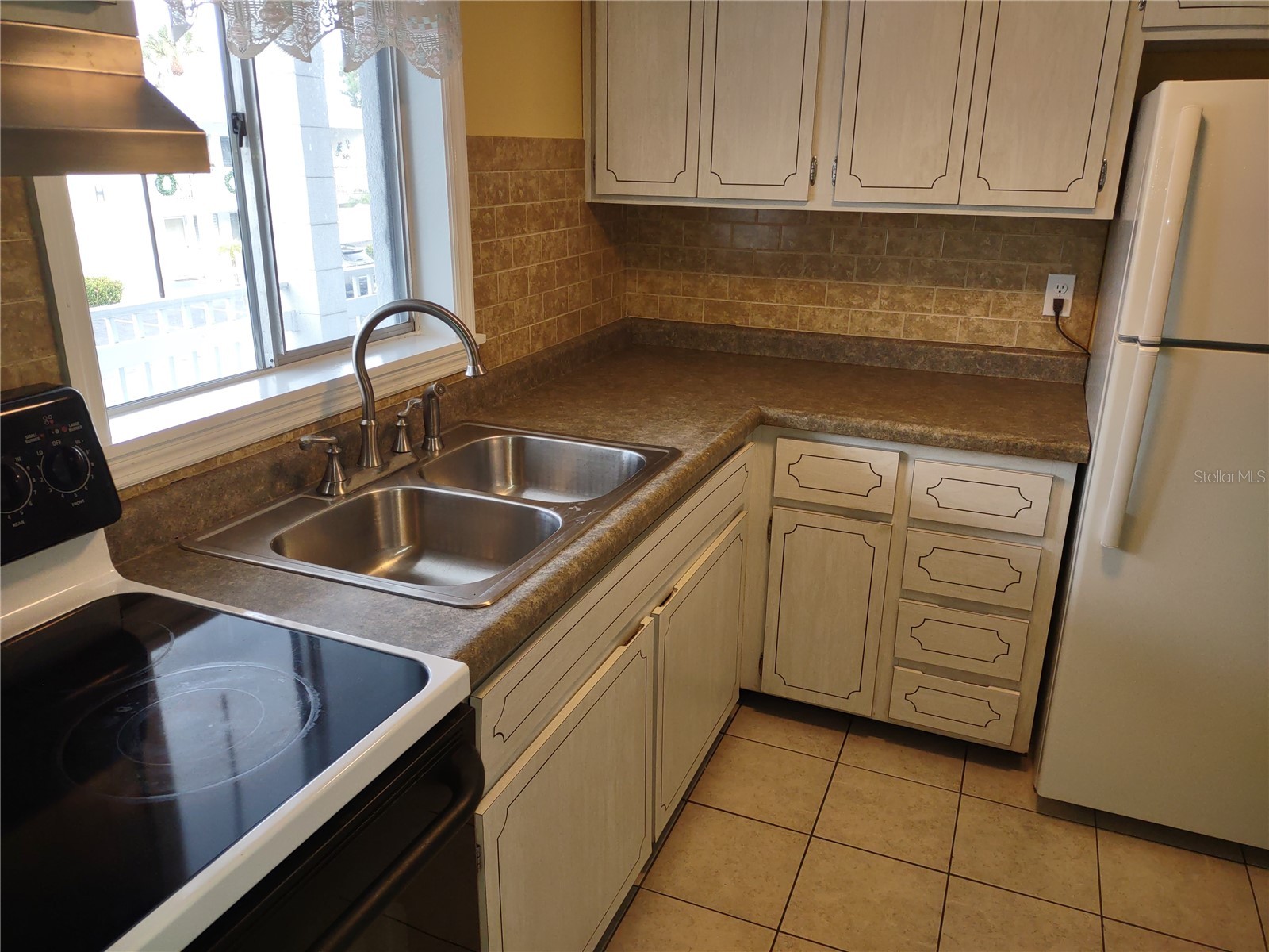 1566 Pleasant Road #J24 Bradenton FL 34207 A4689580 image3