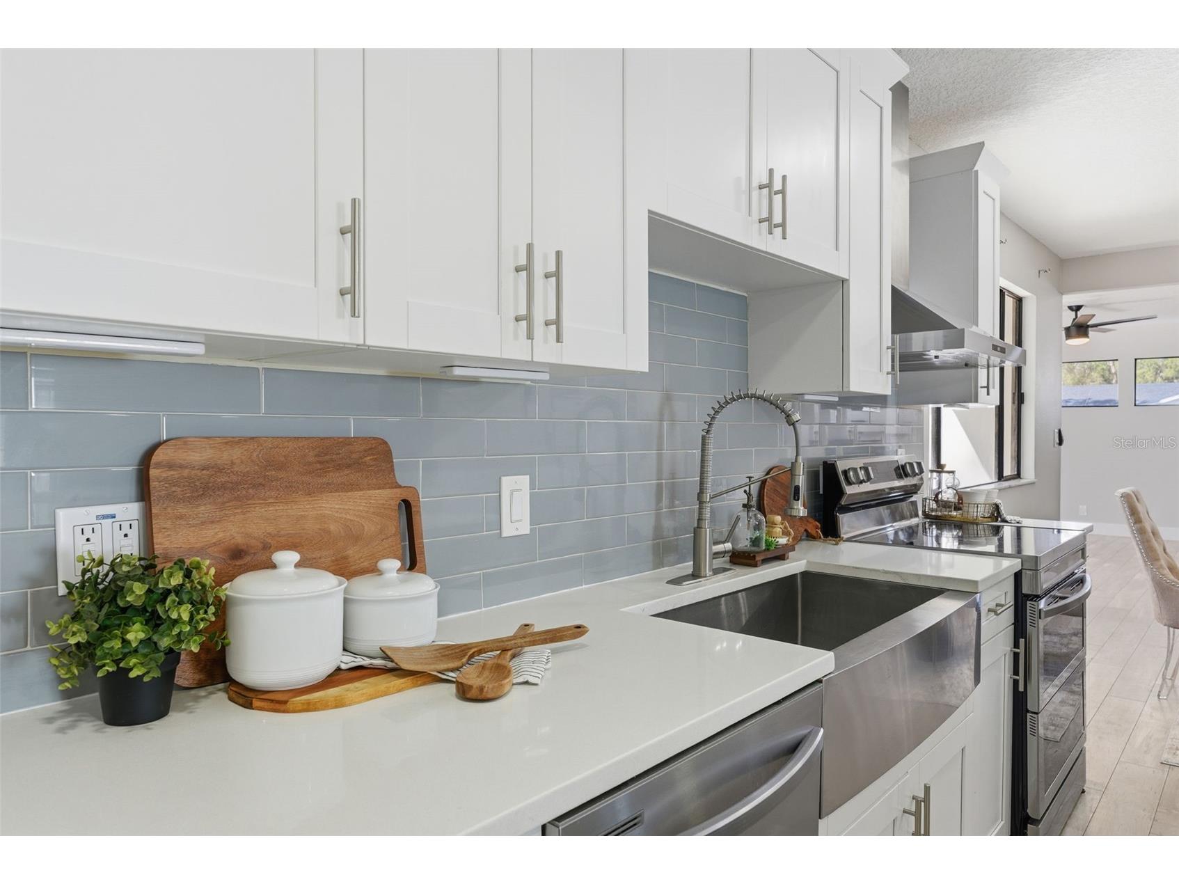 1566 Woodfield Court Lutz FL 33558 TB8498721 image14