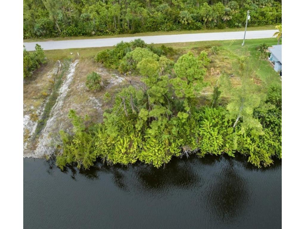 15664 Aldama Circle Port Charlotte FL 33981 - HENNIPEN WATERWAY O6283459 image5