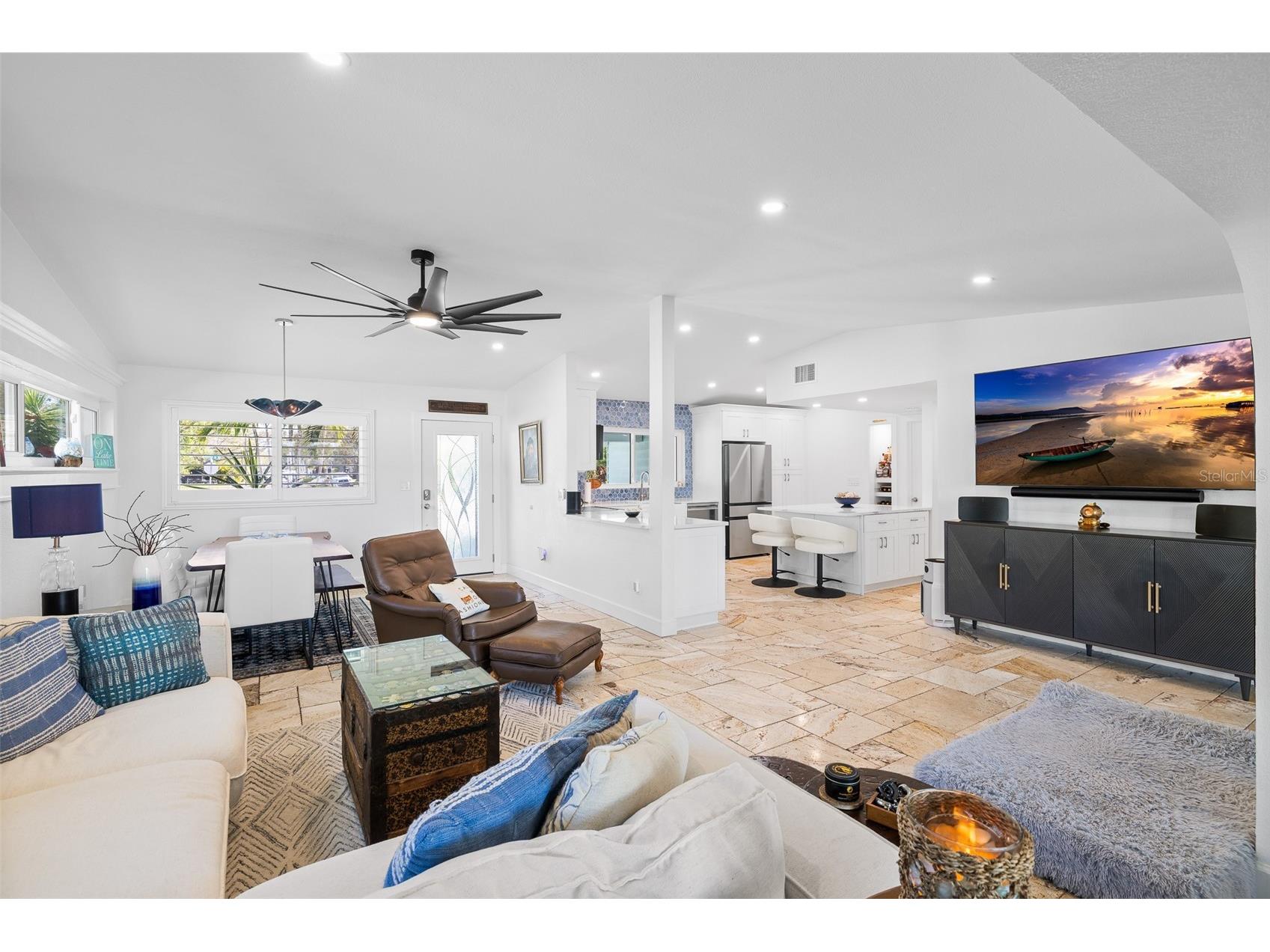 1567 Delaware Avenue NE Saint Petersburg FL 33703 - BUTTERFLY LAKE TB8489594 image11