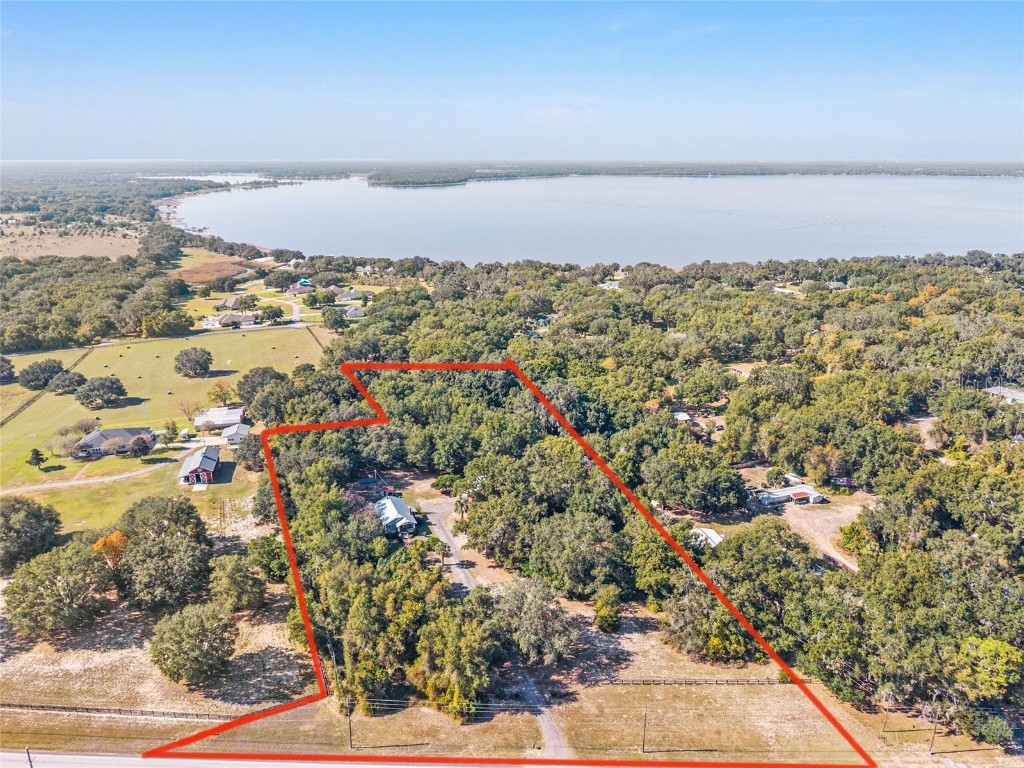 15670 S Highway 25 Weirsdale FL 32195 - LAKE WEIR NEARBY OM714072 image2