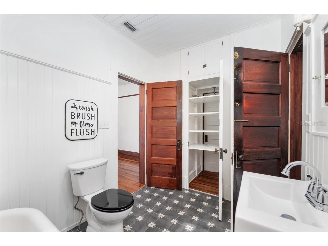 15670 S Highway 25 Weirsdale FL 32195 - LAKE WEIR NEARBY OM714072 image36