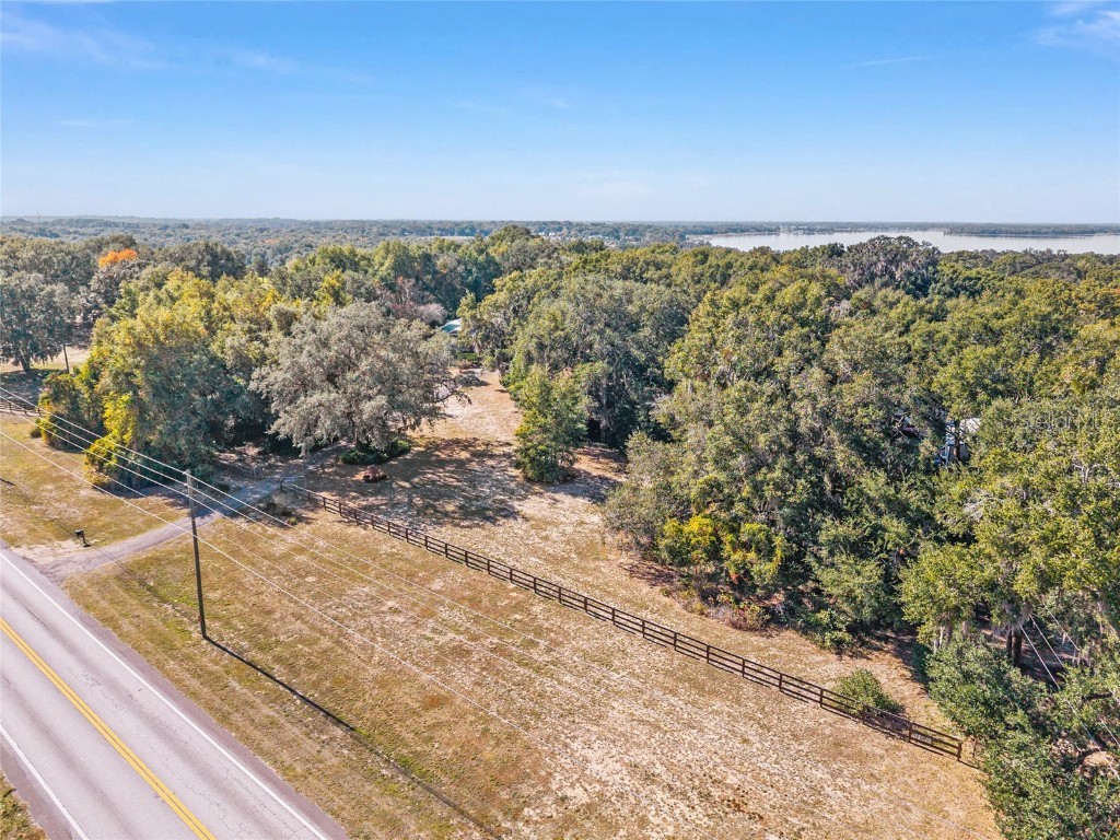 15670 S Highway 25 Weirsdale FL 32195 - LAKE WEIR NEARBY OM714072 image81