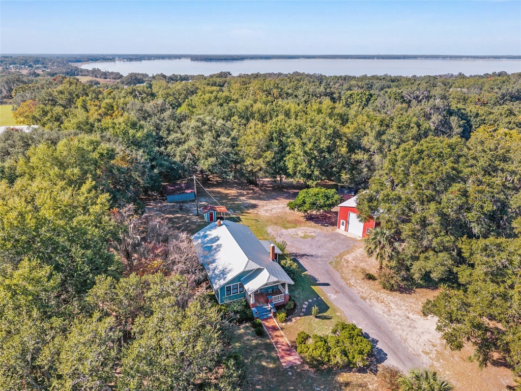 15670 S Highway 25 Weirsdale FL 32195 - LAKE WEIR NEARBY OM714072 image95