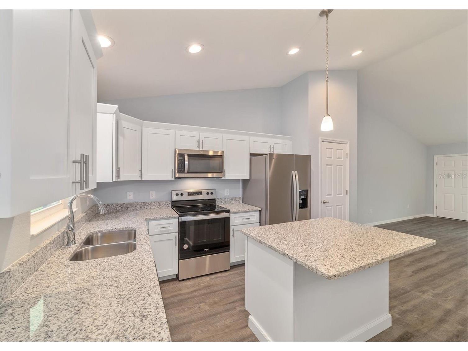 15673 SW 37th Circle Ocala FL 34473 OM723293 image4