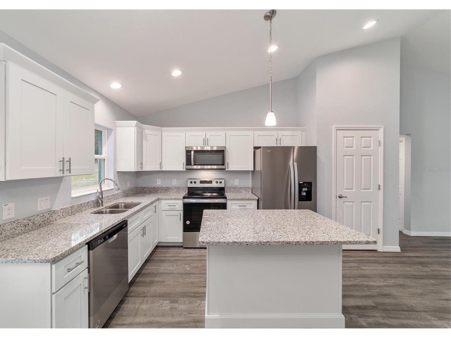 15673 SW 37th Circle Ocala FL 34473 OM723293 image5