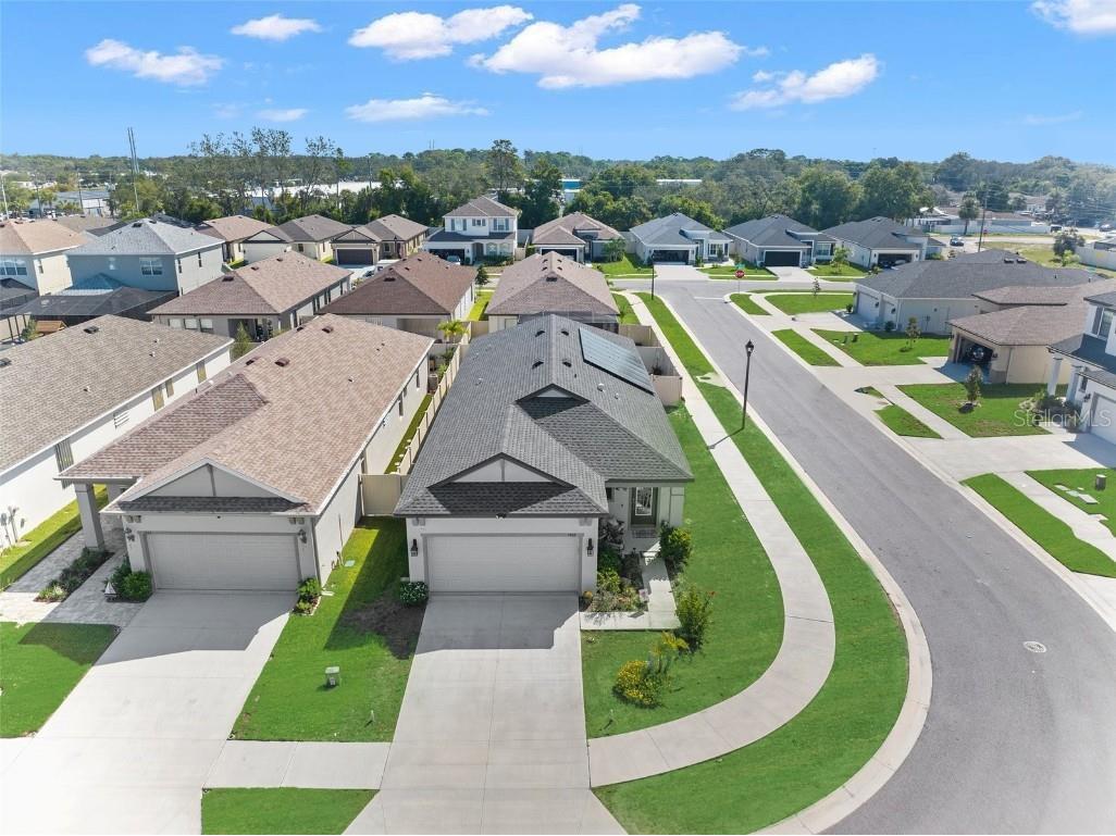 1568 N River Circle Tarpon Springs FL 34689 W7858334 image1