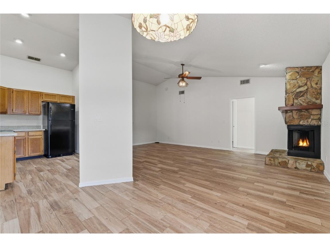 1569 Burnham Lane Dunedin FL 34698 TB8433835 image10