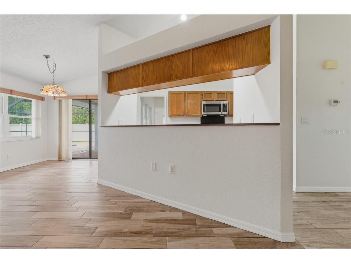 1569 Burnham Lane Dunedin FL 34698 TB8433835 image14