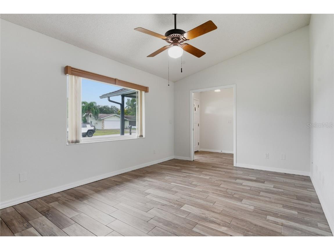 1569 Burnham Lane Dunedin FL 34698 TB8433835 image20