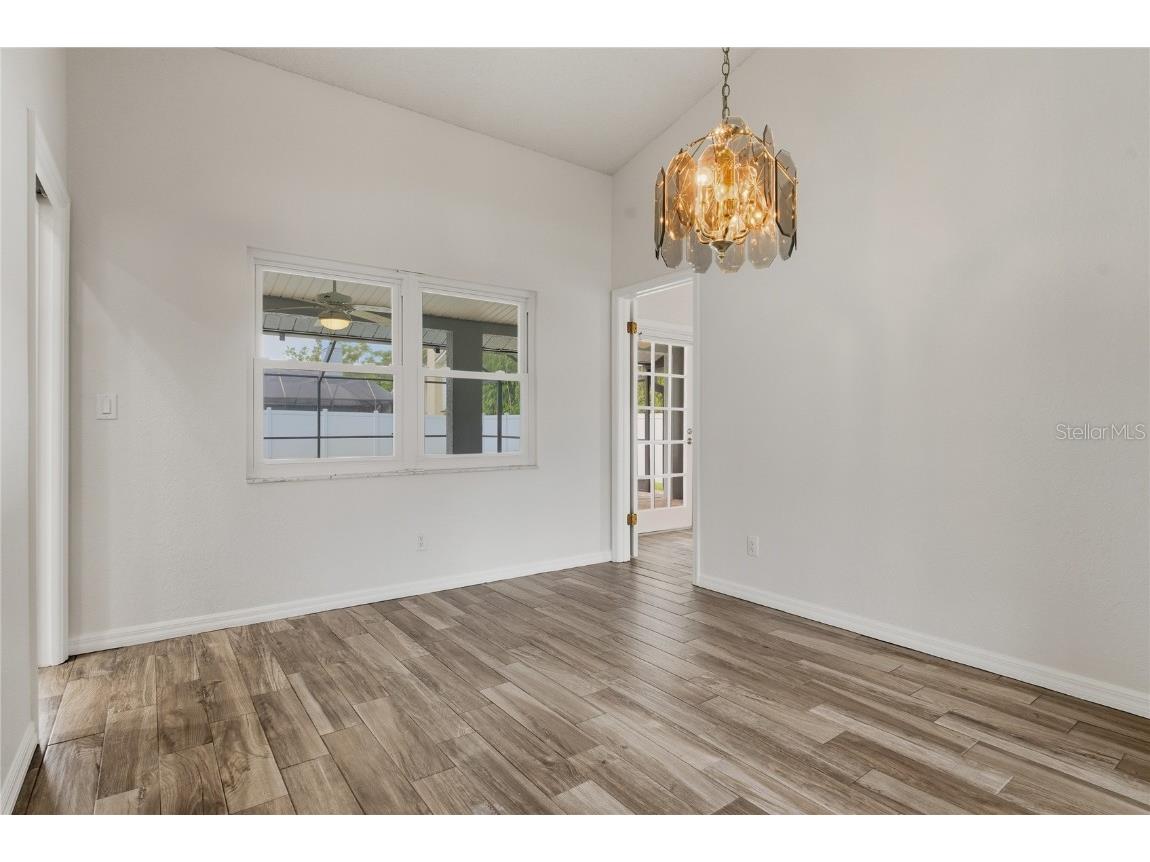 1569 Burnham Lane Dunedin FL 34698 TB8433835 image24