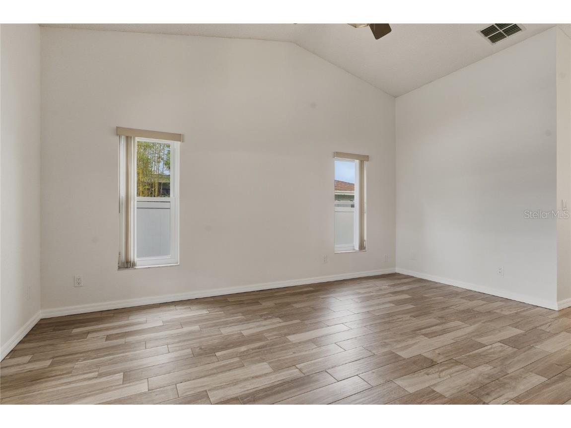 1569 Burnham Lane Dunedin FL 34698 TB8433835 image28