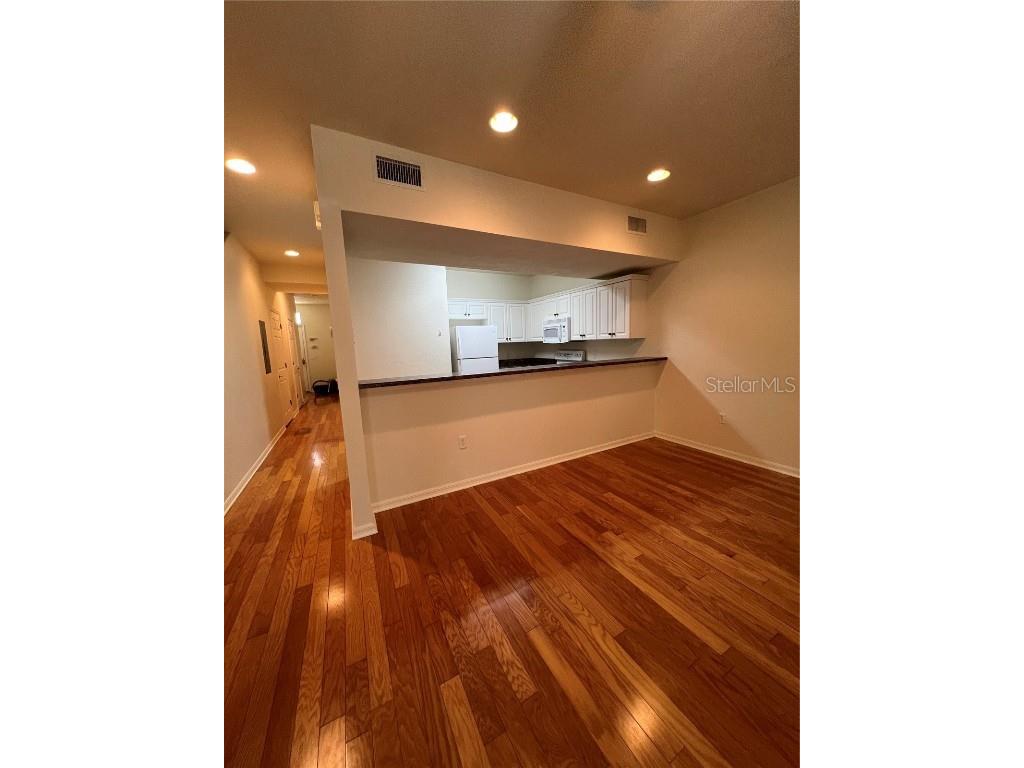 1569 NW 29th Road #3 Gainesville FL 32605 GC533233 image2