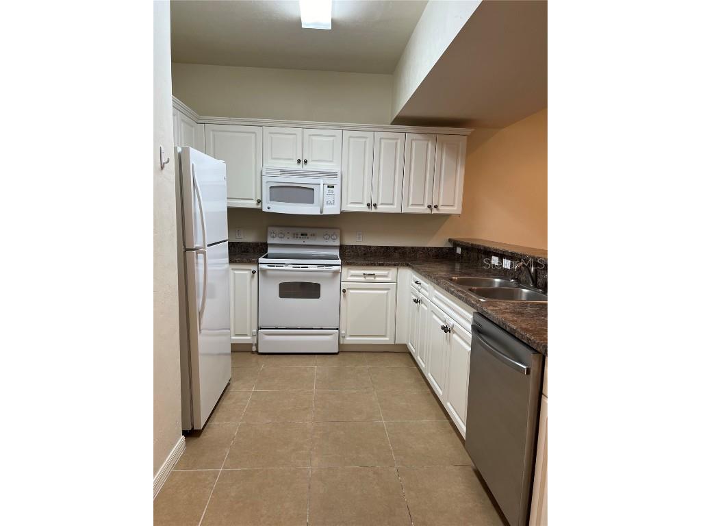 1569 NW 29th Road #3 Gainesville FL 32605 GC533233 image3