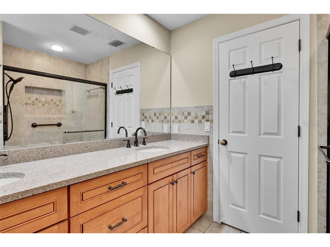 1569 Waterford Drive Venice FL 34292 C7512624 image24