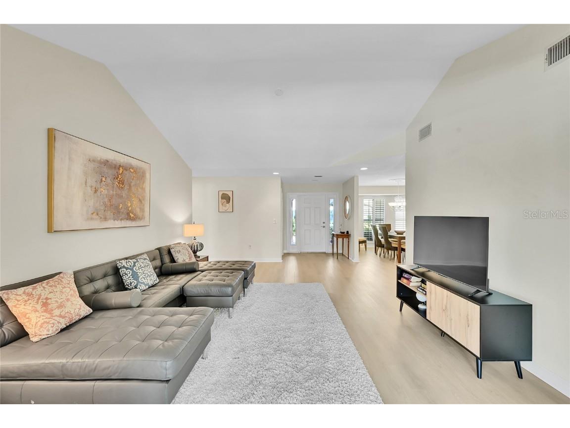 1569 Waterford Drive Venice FL 34292 C7512624 image3