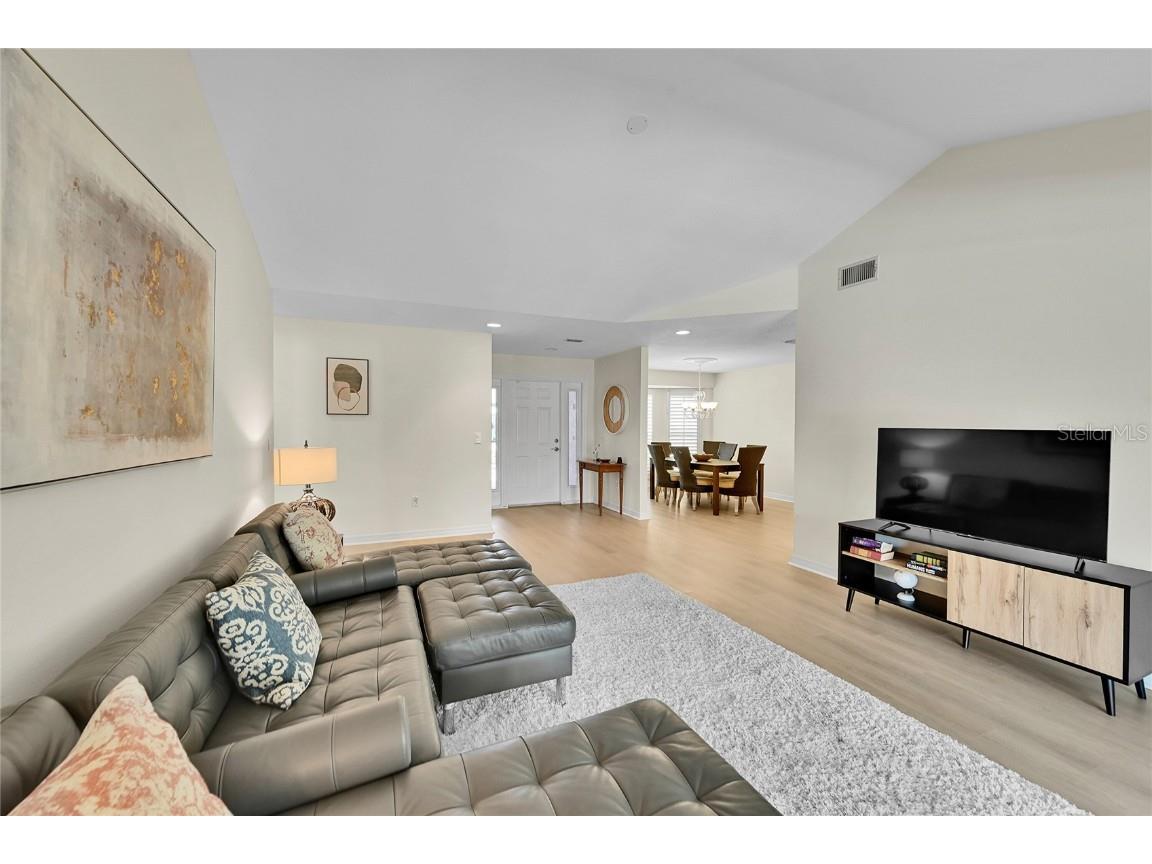 1569 Waterford Drive Venice FL 34292 C7512624 image4