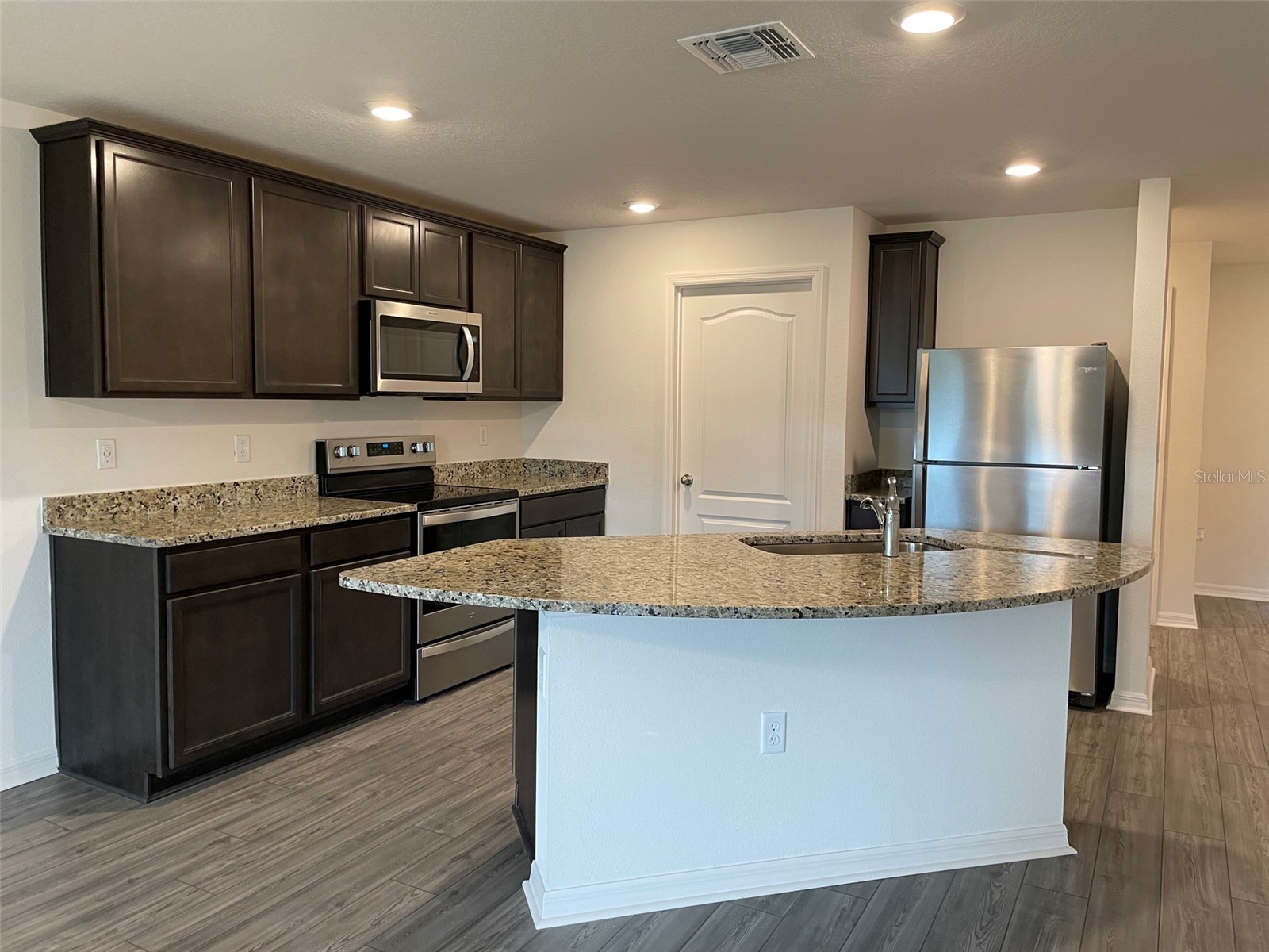 1569 Wynford Circle Tavares FL 32778 O6378875 image3