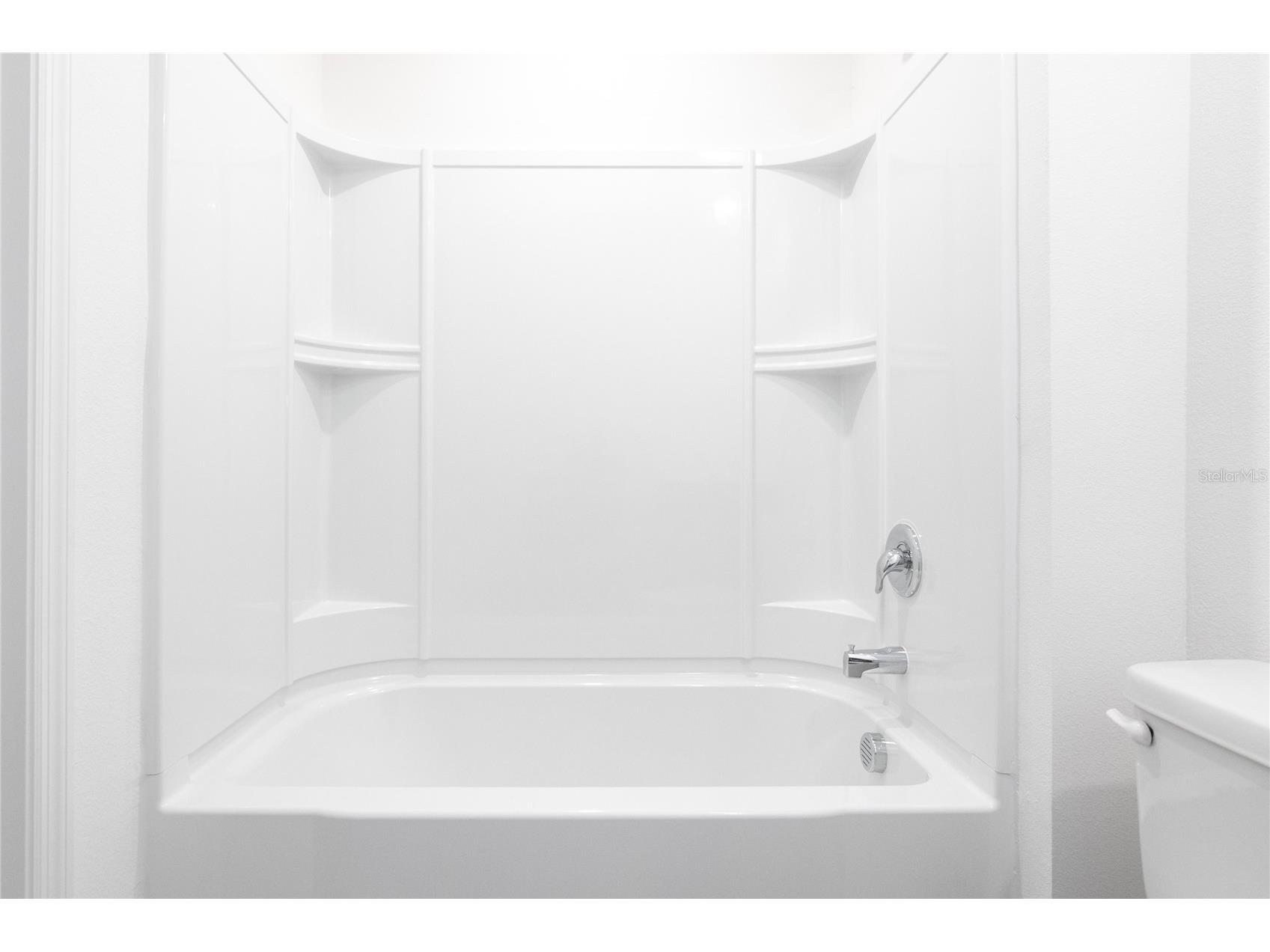 1569 Wynford Circle Tavares FL 32778 O6378875 image8