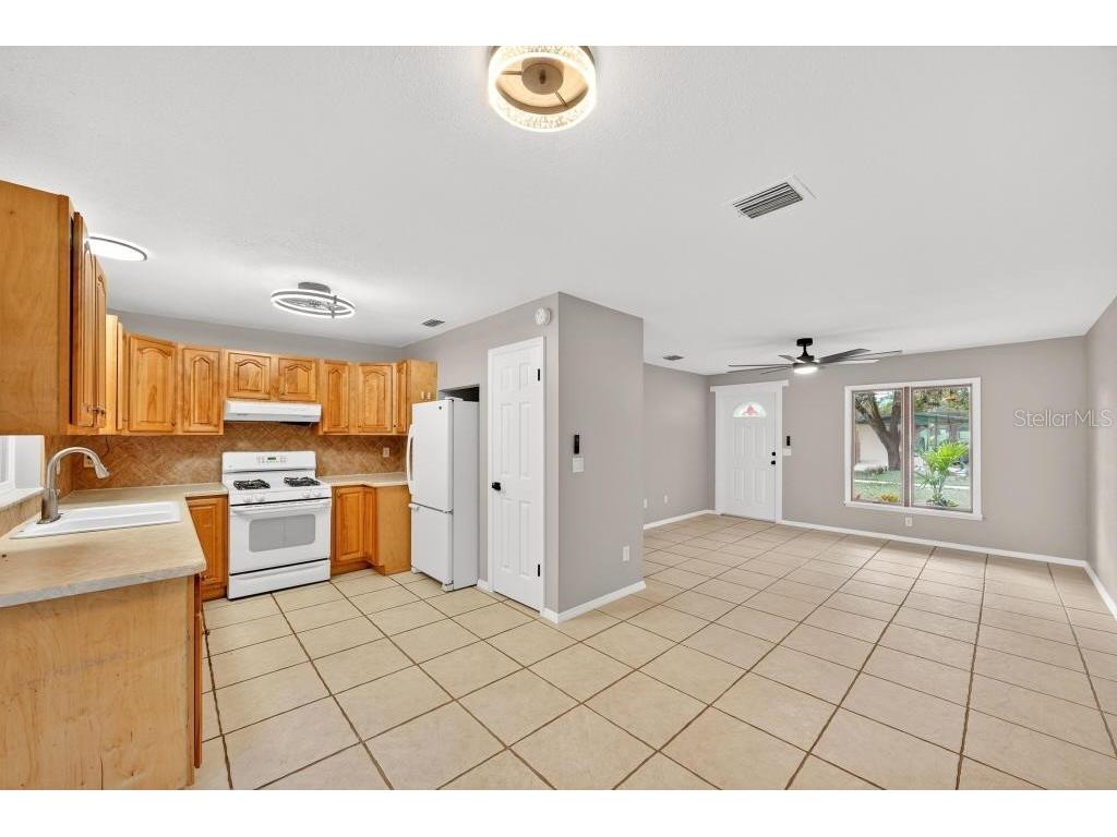 157 Alhambra Avenue Altamonte Springs FL 32714 O6388210 image16