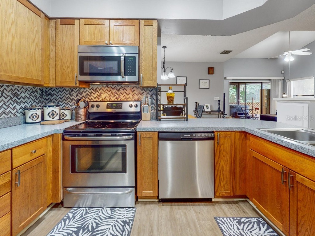 157 Coventry Circle Haines City FL 33844 O6337389 image16