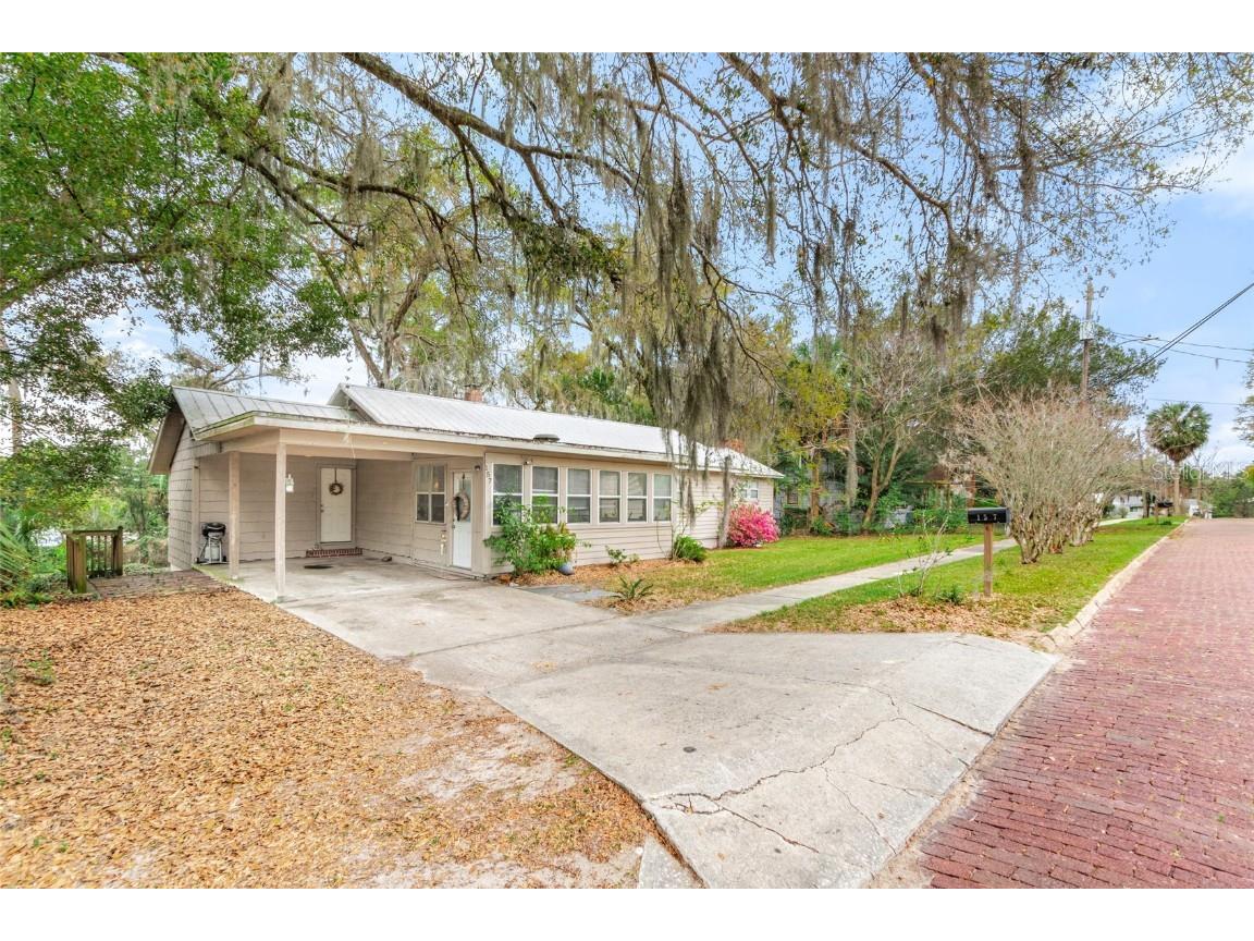 157 E Forest Park Drive Palatka FL 32177 FC299116 image1