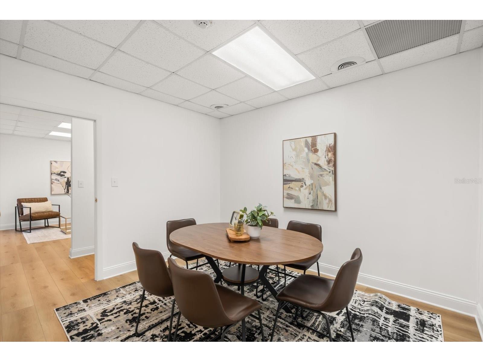 157 E New England Avenue #302 Winter Park FL 32789 O6401783 image10