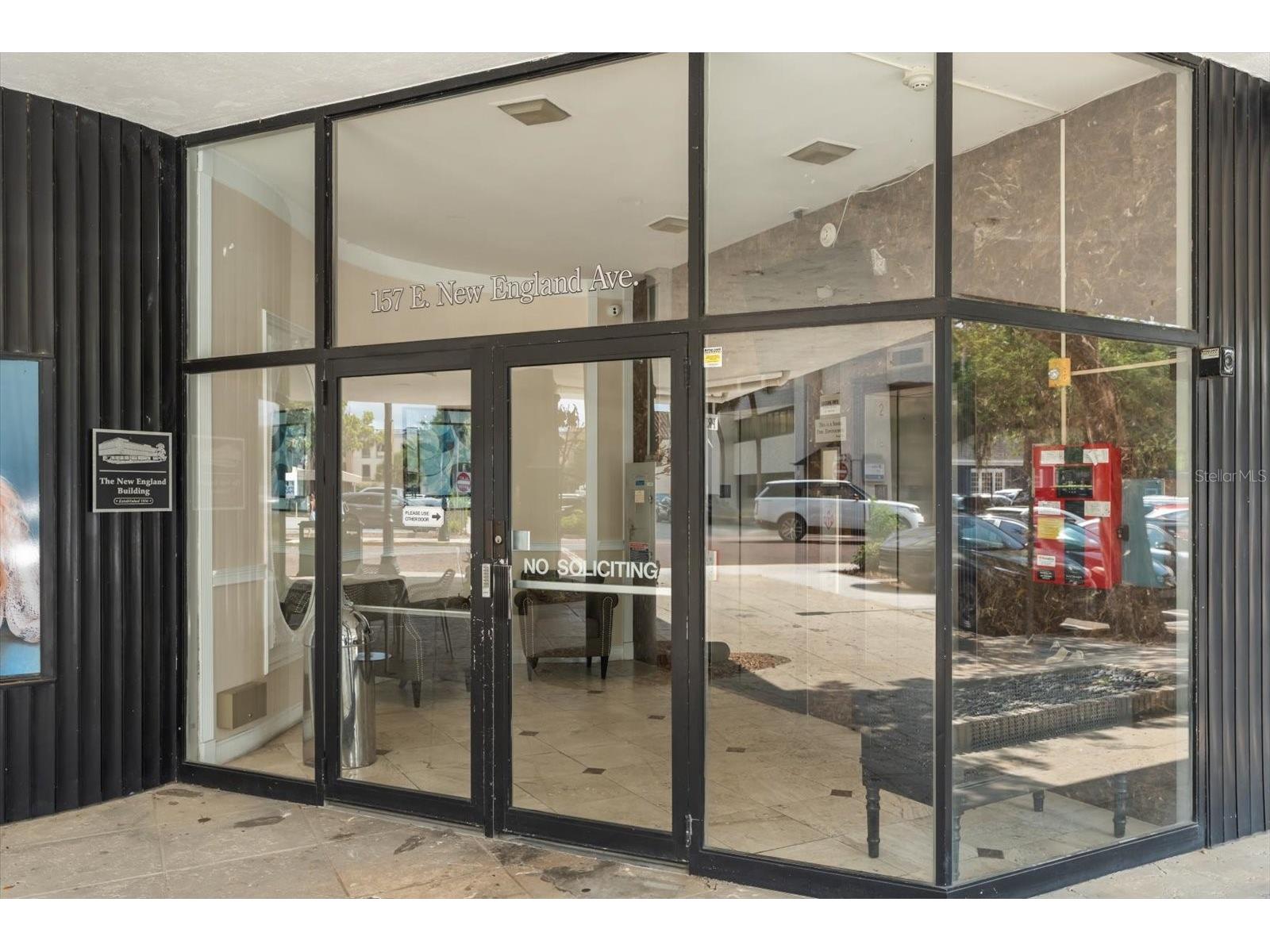 157 E New England Avenue #302 Winter Park FL 32789 O6401783 image3