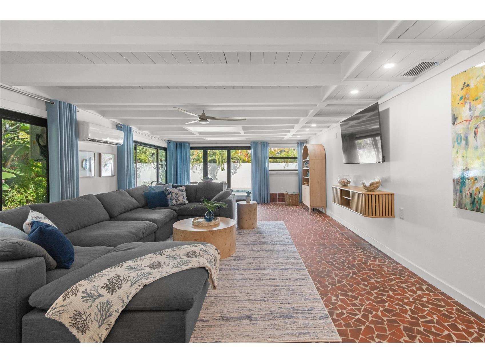 157 Garden Lane Sarasota FL 34242 A4685180 image28