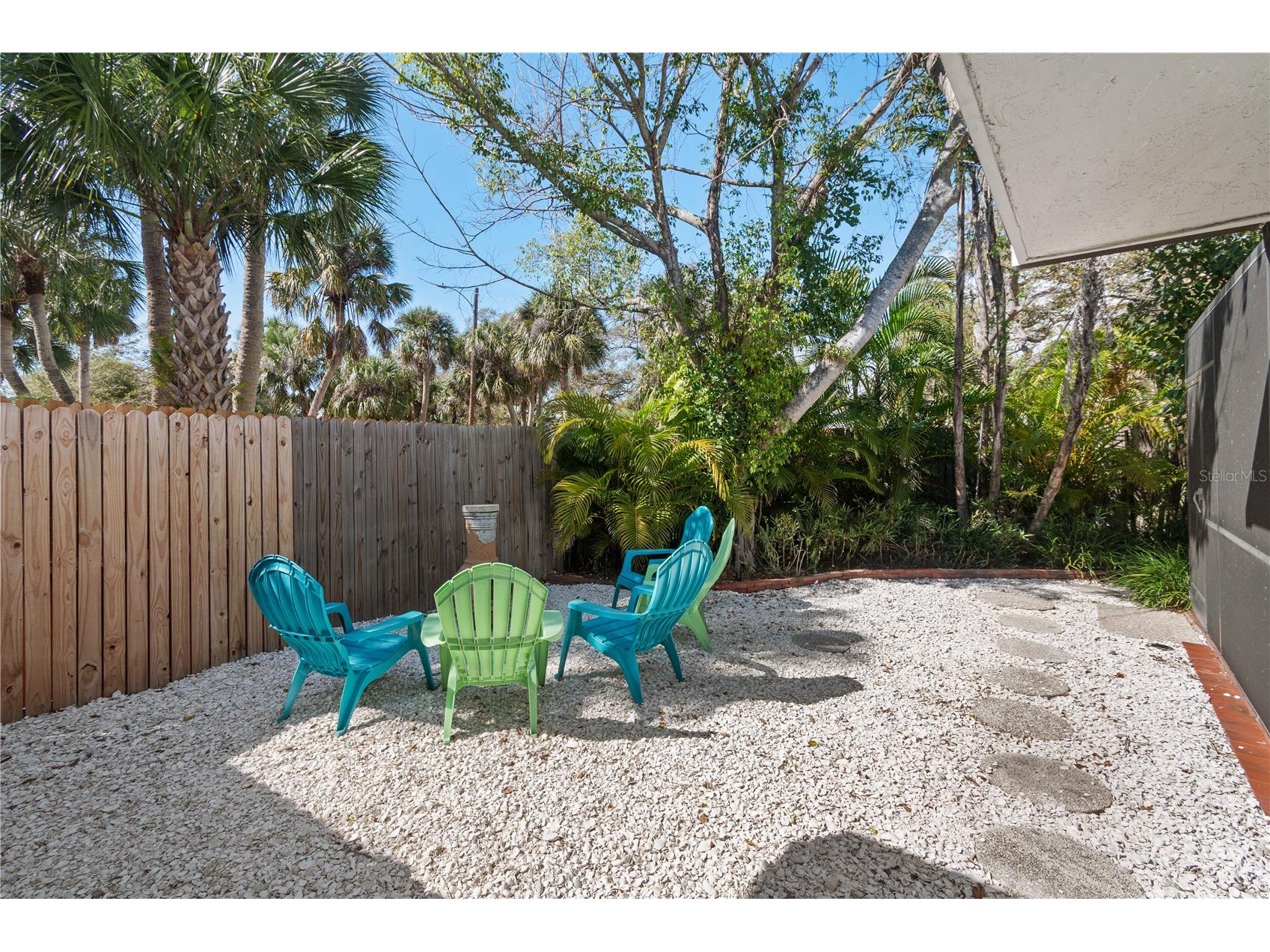 157 Garden Lane Sarasota FL 34242 A4685180 image63