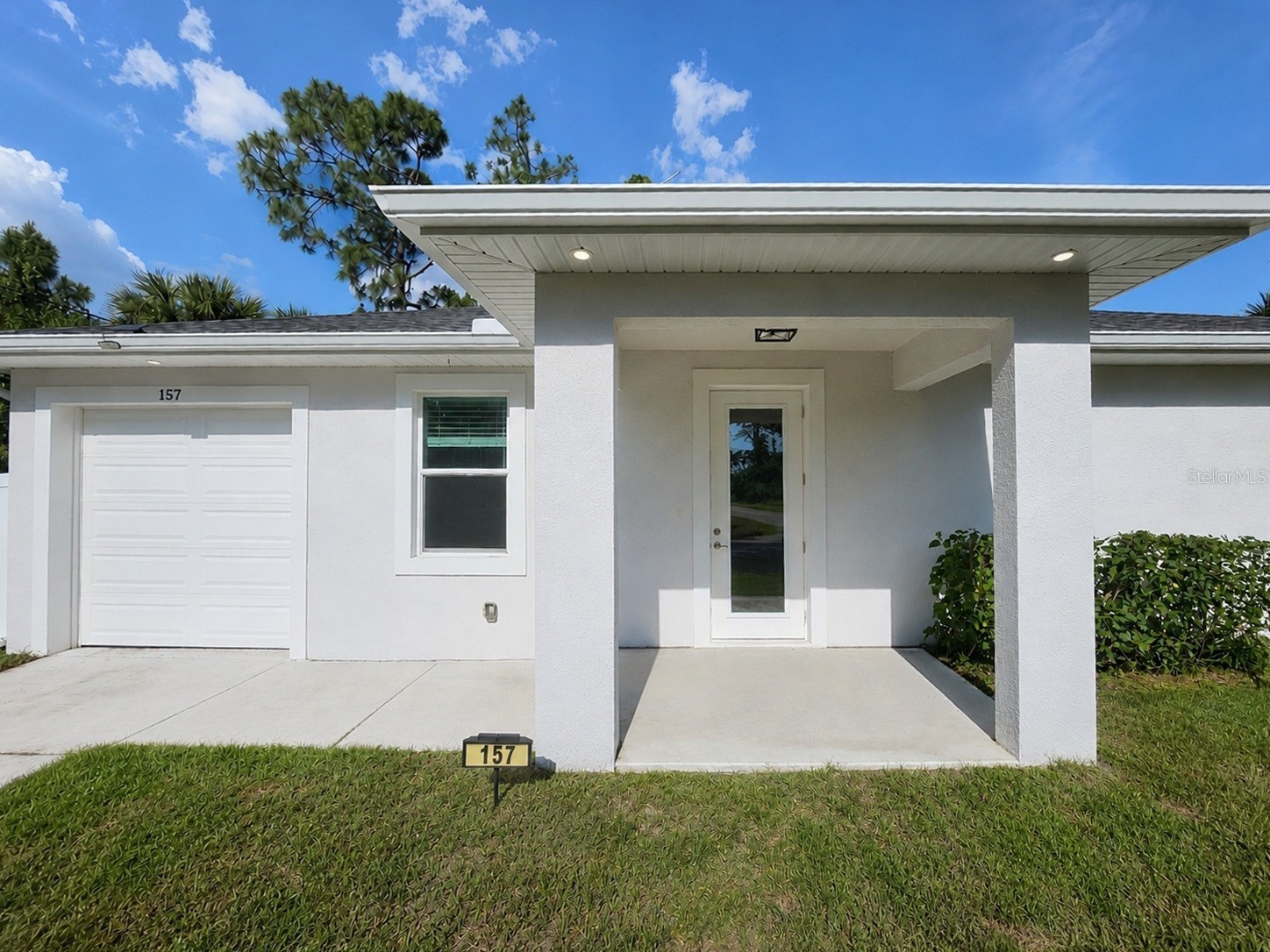157 Karlow Avenue S Lehigh Acres FL 33974 C7525983 image1