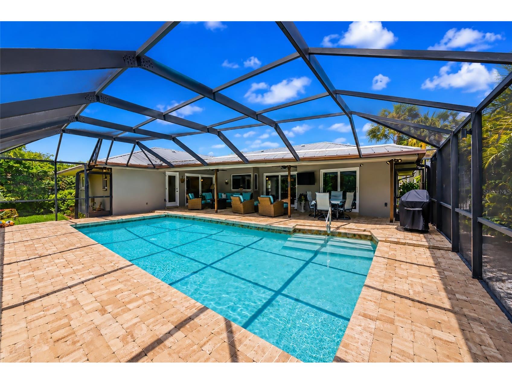 157 Lookout Point Drive Osprey FL 34229 A4694878 image2